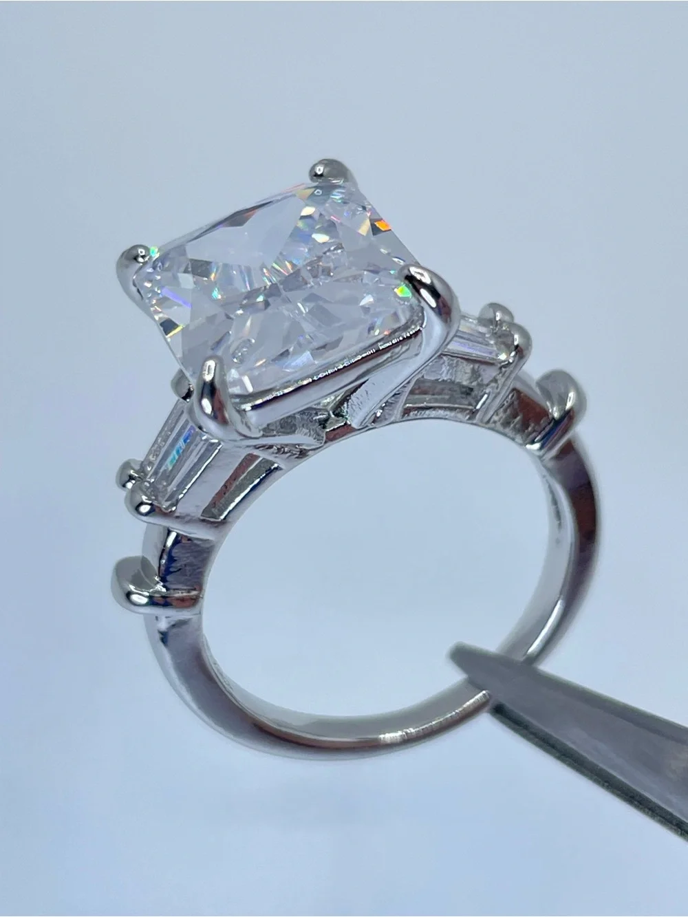 Swarovski Crystal Elements Diamond White Radiant Bridal Statement Ring Silver